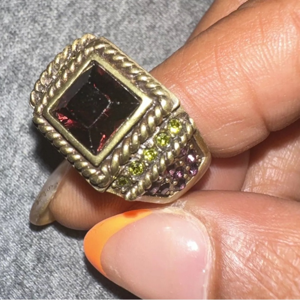 HEIDI DAUS "Timeless Beauty" Size 10 Band Ring (Burgundy Multi)